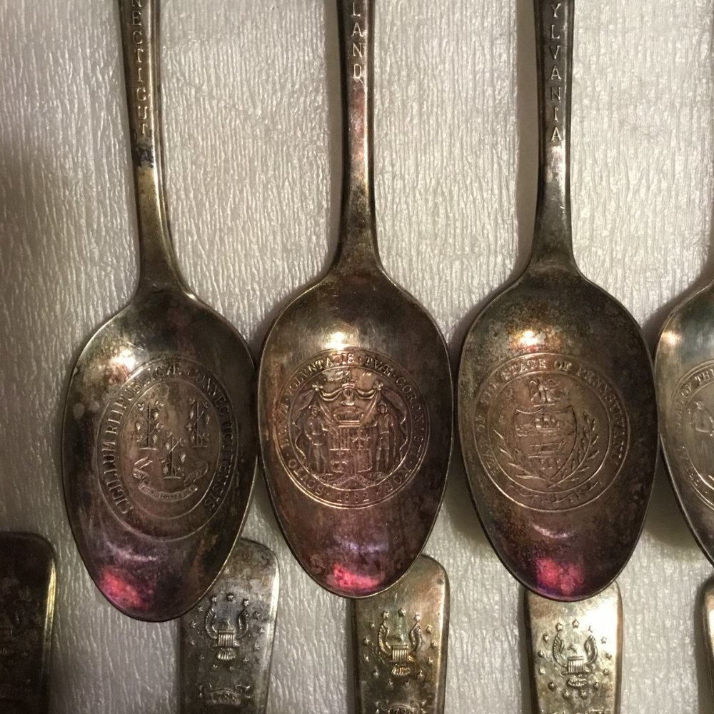 Lot of 13 International Silver Bicentennial US States Souvenir Spoons - Picture 6 of 16